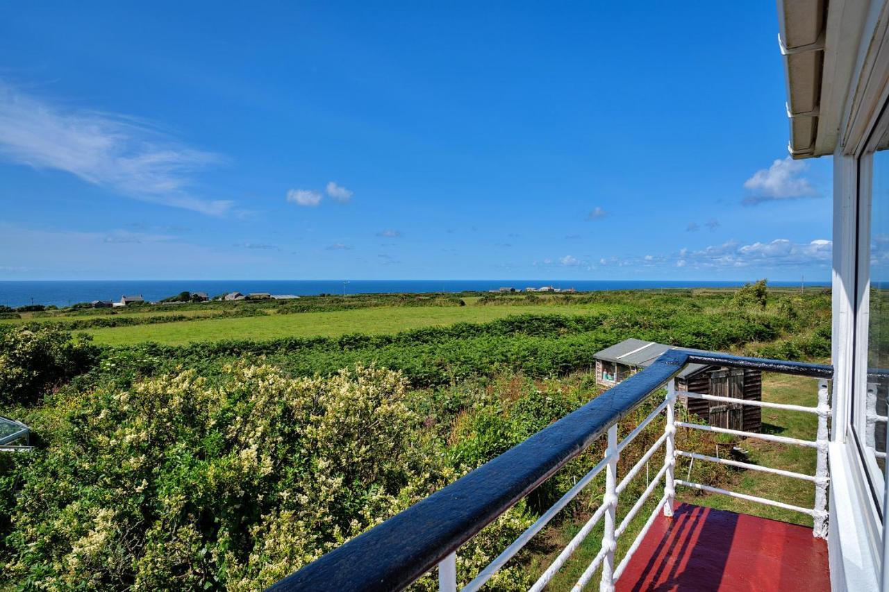 Finest Retreats - The Watchtower At Western Watch Lower Boscaswell Buitenkant foto
